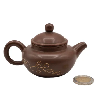 Small Fanggu Nixing Tao Clay Teapot # 94520, 95 ml